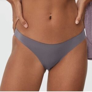 Everlane Invisible Thong Low gray Medium NWT‎